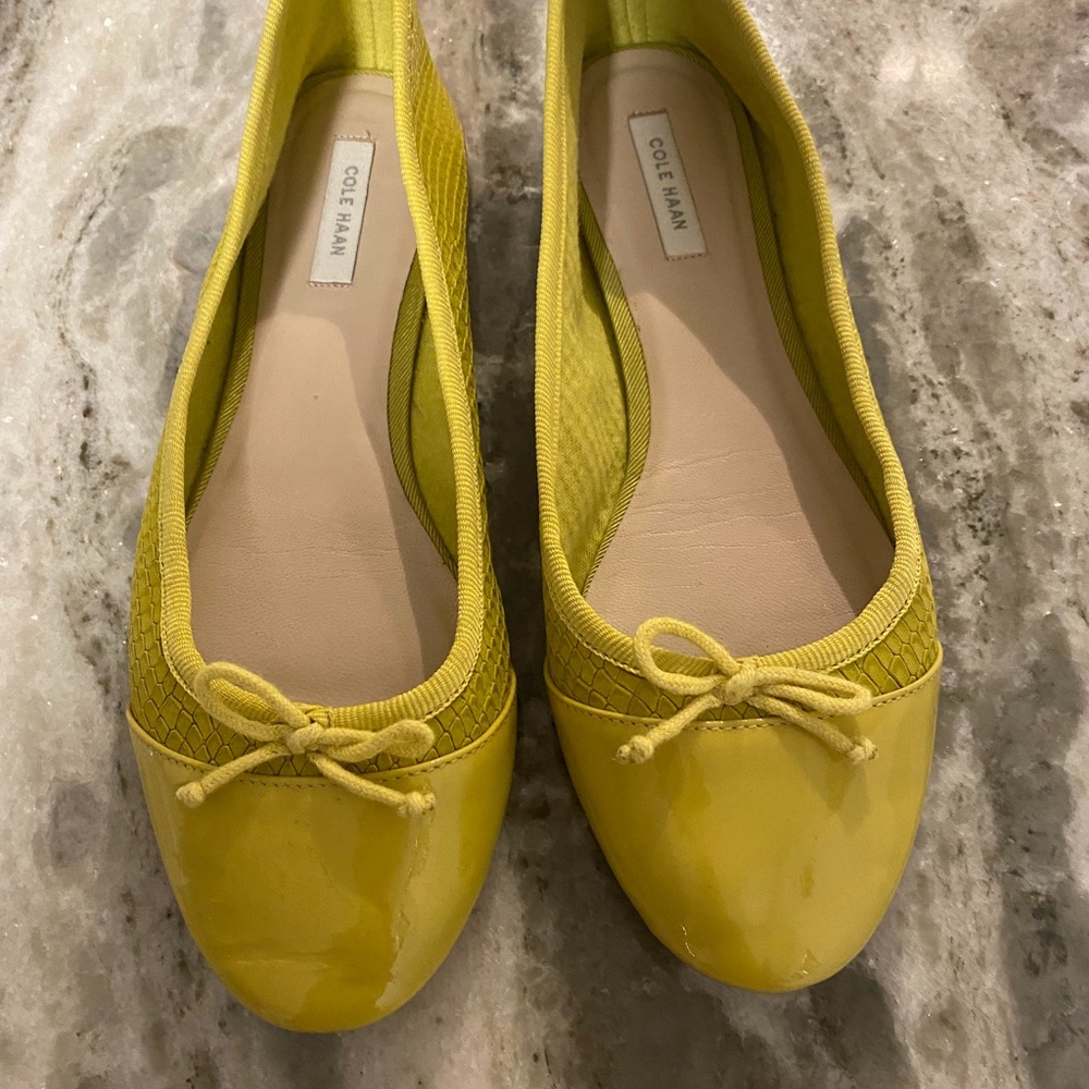 Cole Haan leather flats size 6 original price $74